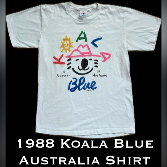🇦🇺🐨Authentic Koala Blue A Korner of Australia Graphic Tee | Olivia Newton-John - Picture 1 of 17
